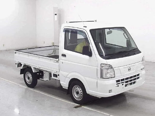 Nissan NT100 Clipper DR16T 2019